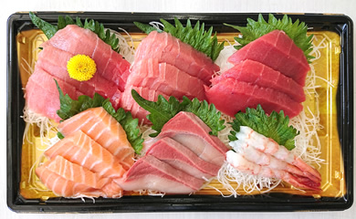 刺身 中トロ入り8点